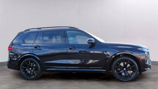 2025 BMW X7