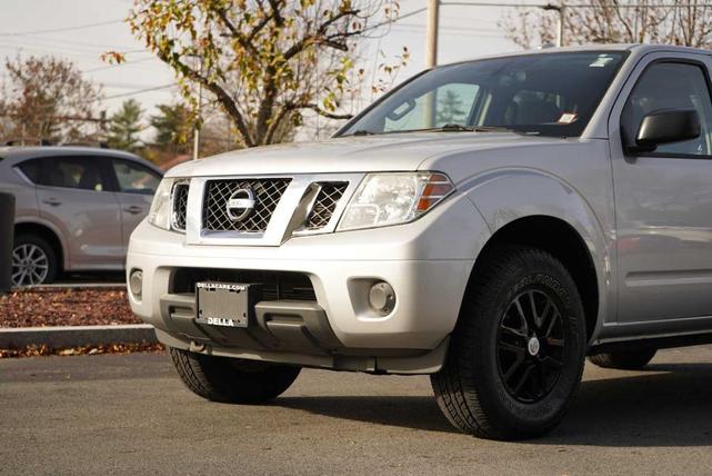 2016 nissan frontier sv