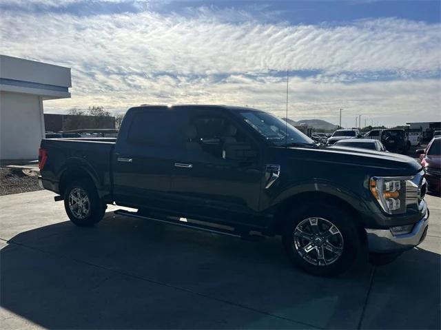 2021 ford f-150 xlt