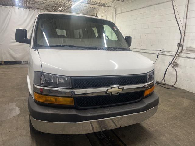 2012 chevrolet express 3500 lt