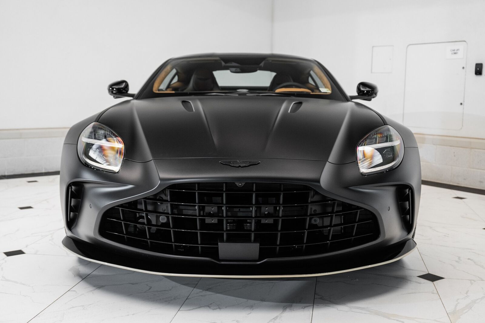 2025 aston martin vantage