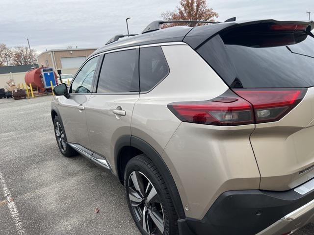 2021 nissan rogue platinum