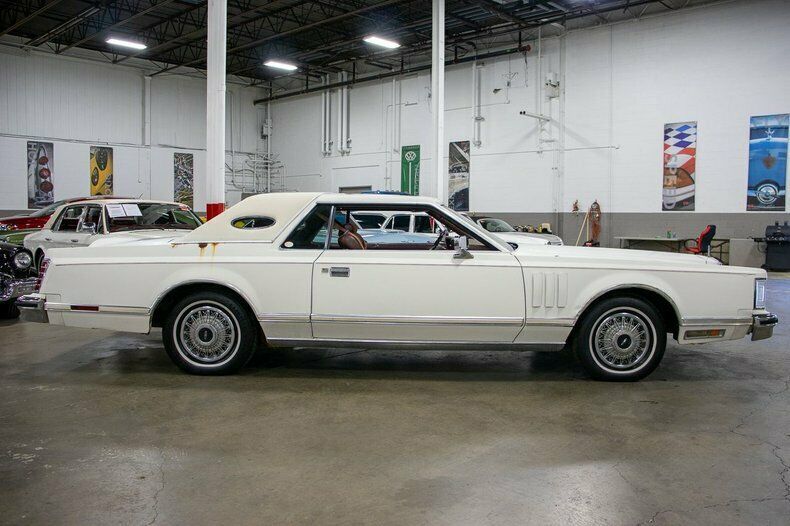 1979 lincoln continental 99251 miles white 6.6 liter v8 automatic