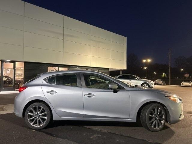 2018 mazda mazda3 touring