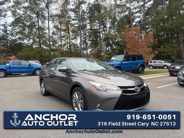 2017 toyota camry se
