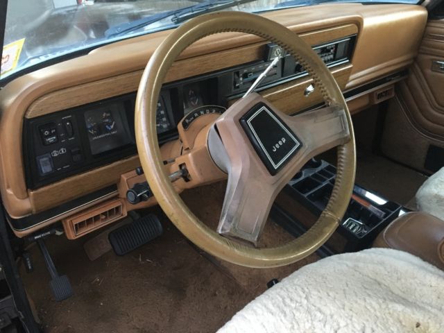 1986 jeep grand wagoneer wood grained woody select-trac limited all original