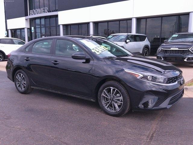 2024 kia forte lxs