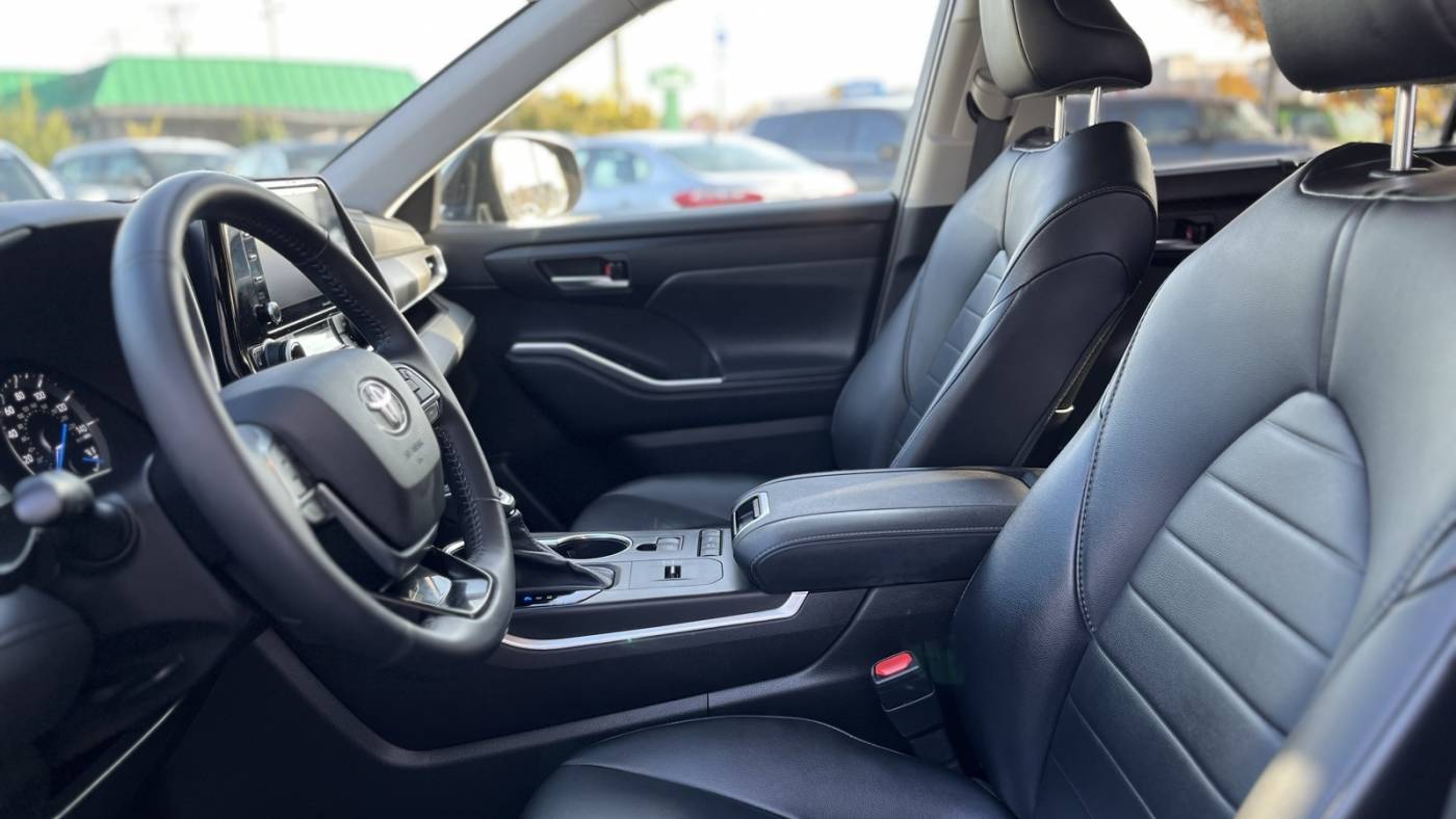 2021 toyota highlander hybrid xle