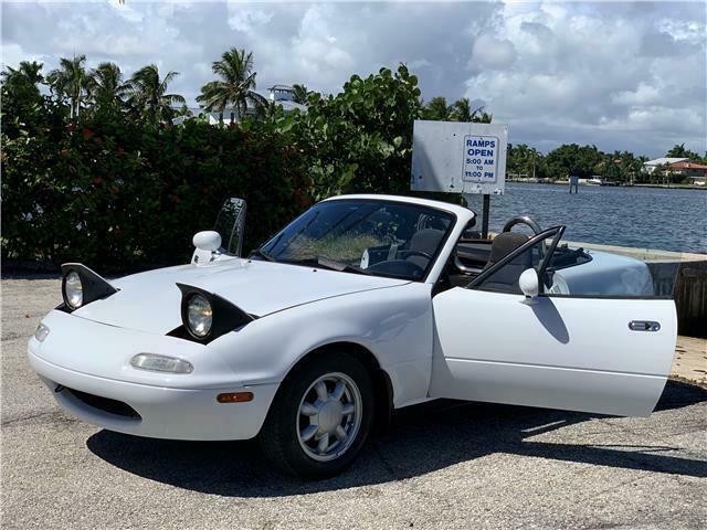 1991 mazda mx-5 miata 122k miles white convertible 4 cylinder**cln carfax**