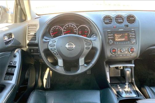2012 nissan altima in milwaukee, wisconsin