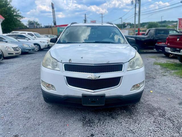 2010 chevrolet traverse ls
