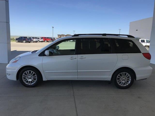 2007 toyota sienna xle 7-passenger xle 7-passenger 4dr mini-van for sale in ames, south dakota