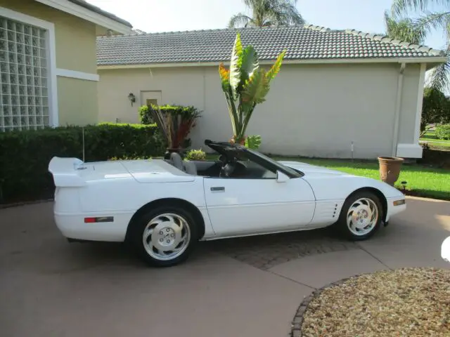 1994 corvette convertible absolutely gorgeous like new condition 76,207 miles