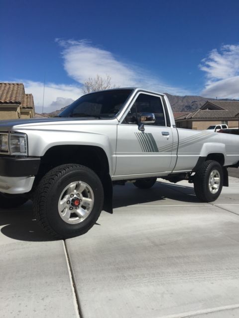 1987 toyota pickup truck 4x4