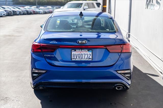 2021 kia forte lxs