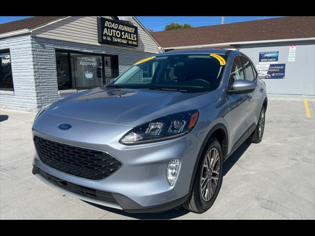 2022 ford escape sel