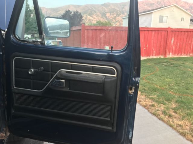 1976 ford f-150 4x4 custom