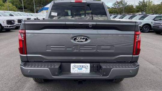 new 2024 ford f-150 xlt supercrew 5.5' box 4wd