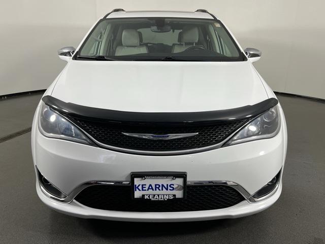 2019 chrysler pacifica limited