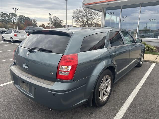 2005 dodge magnum rt