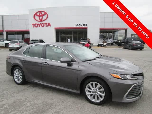 2023 toyota camry le