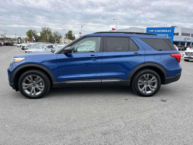 2021 ford explorer xlt