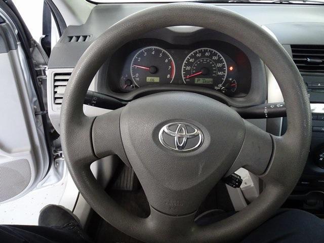 2009 toyota corolla le