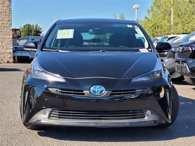 2022 toyota prius l