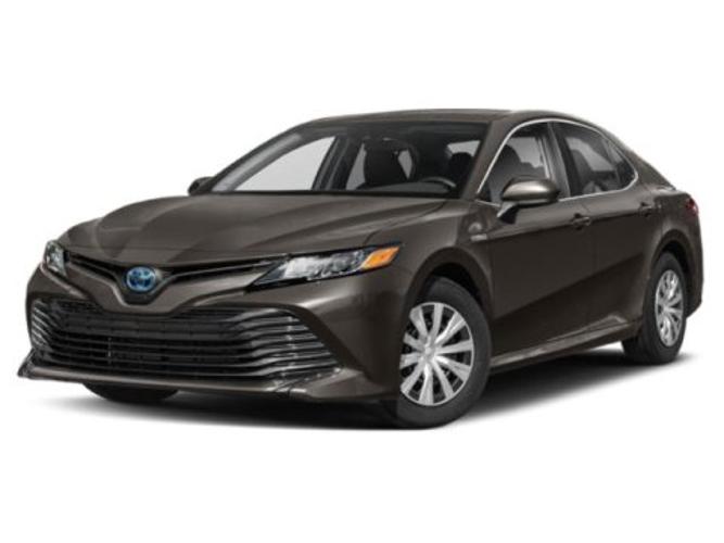 used 2019 toyota camry hybrid le
