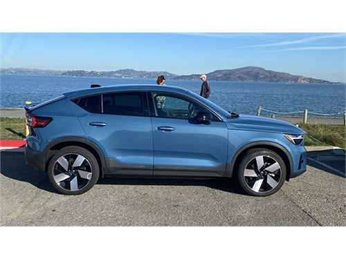 2023 Volvo C40 blue
