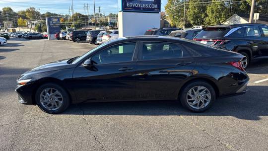 2024 Hyundai Elantra