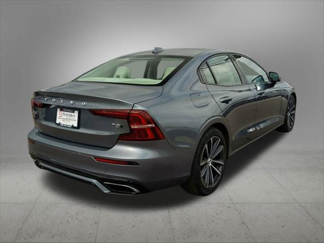 2021 volvo s60 t5 momentum