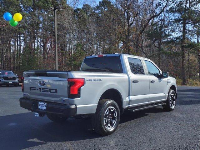 2023 ford f-150 lightning pro