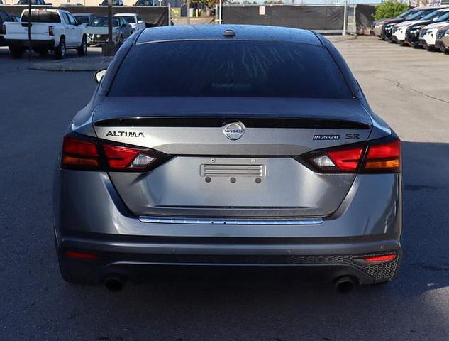 2022 nissan altima sr fwd