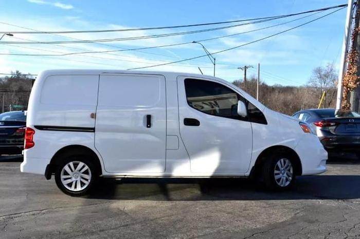 2017 nissan nv200 sv van 4d in kansas city, missouri