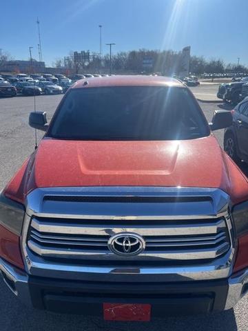 2016 toyota tundra sr5