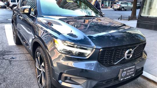 2022 Volvo XC40