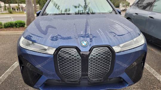 2025 BMW iX