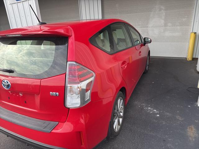 2017 toyota prius v t mulliner