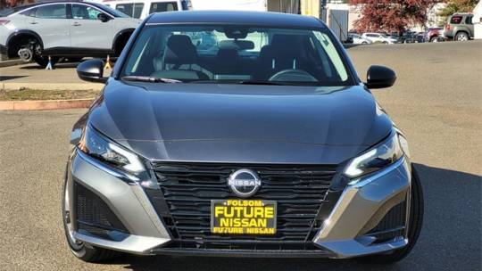 2025 Nissan Altima