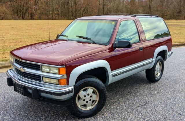 no reserve low miles 4x4 5.7l v8 silverado k1500 tahoe 2 door jeep cherokee 95