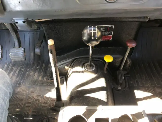 1972 land rover series iii / defender