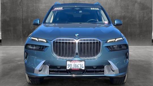 2023 BMW X7
