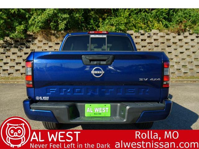 2022 nissan frontier sv