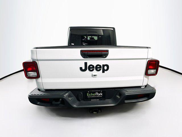 2023 jeep gladiator sport s