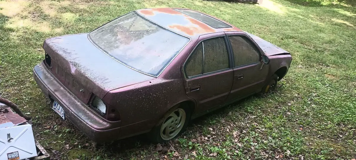 1990 nissan maxima red
