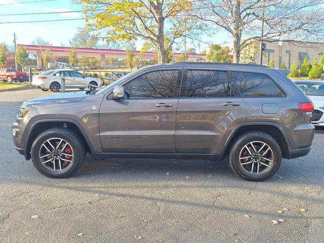 2021 jeep grand cherokee trailhawk