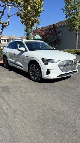 2019 audi e-tron prestige