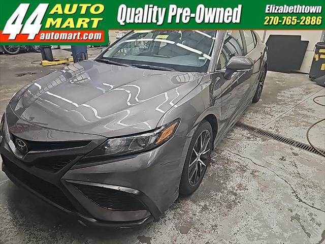 2023 toyota camry se