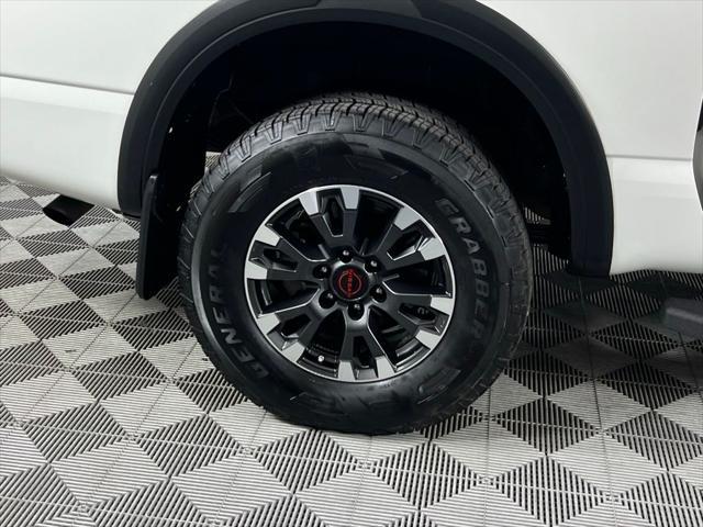 2023 nissan titan pro-4x